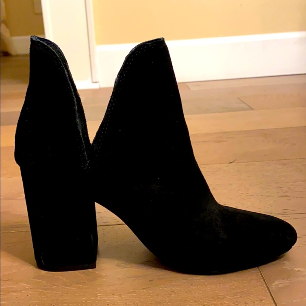 Steve Madden “rookie” bootie